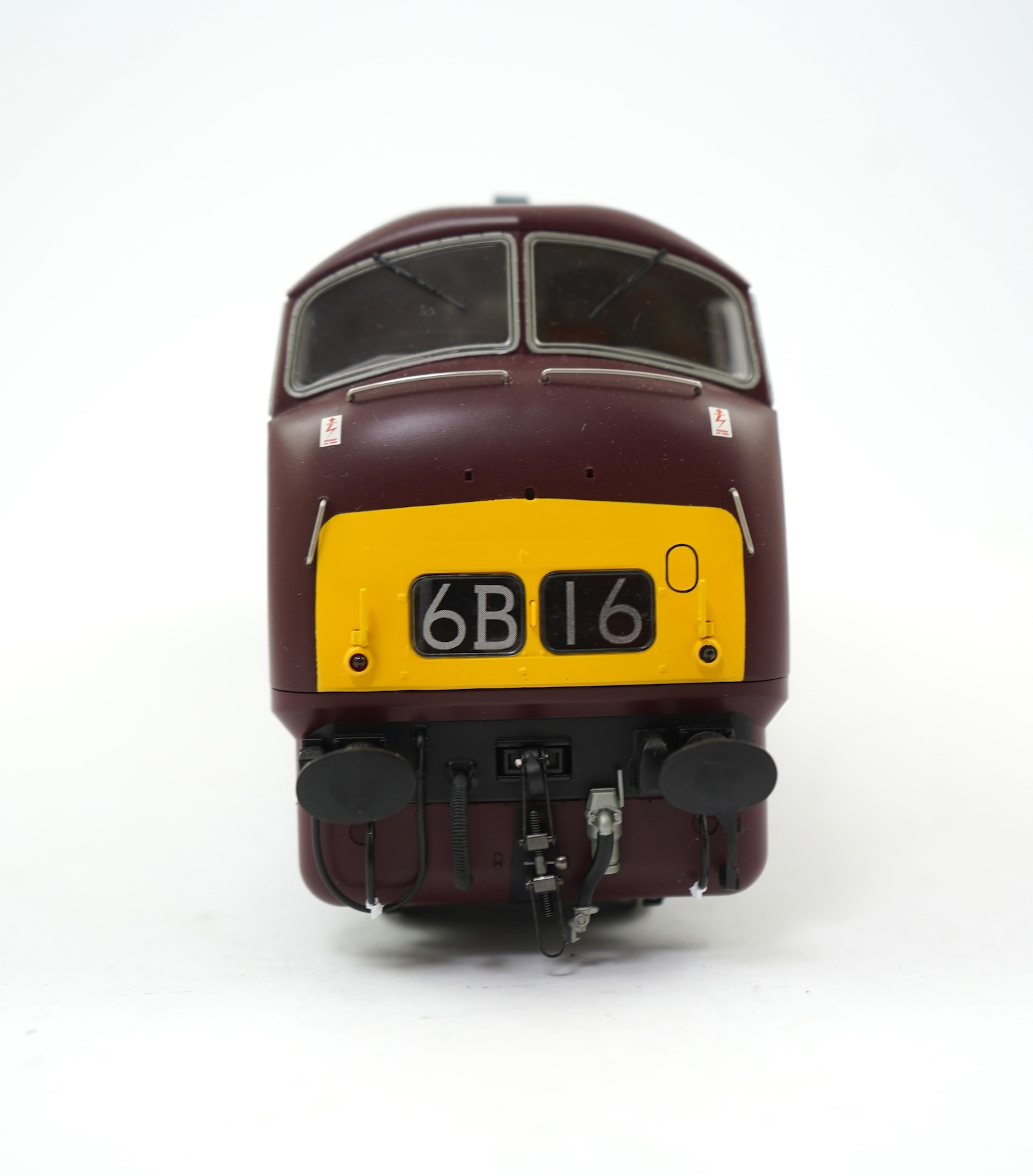 An 0 Gauge Heljan model of BR Warship Class Greyhound D821 Bo-Bo diesel hydraulic locomotive, powered for two rail operation, with original box and operating leaflet.